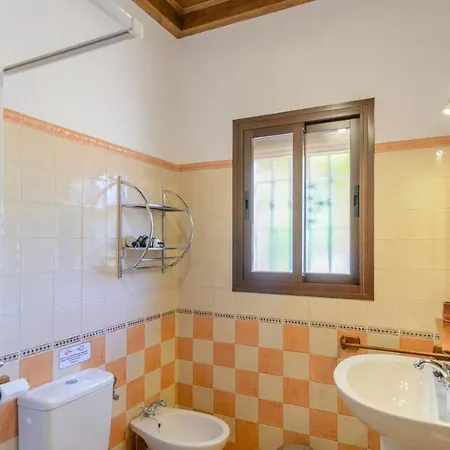 El Nogal De By Ruralidays Holiday home *